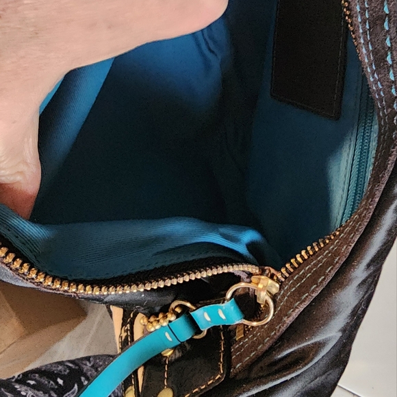 Coach Hampton Black Hobo Shoulder Bag - Picture 5 of 7